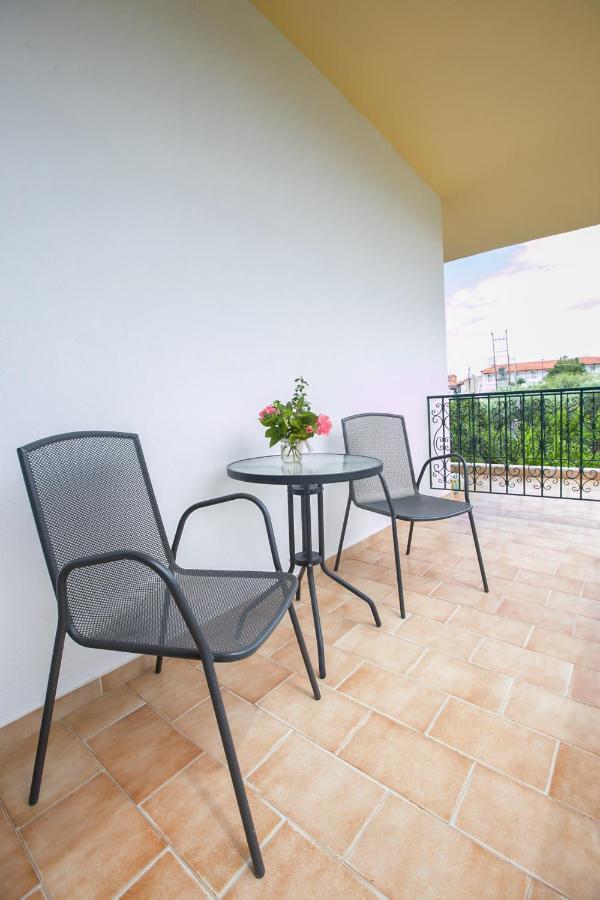 Grigoriou Apartments Polihrono Полихроно Екстериор снимка